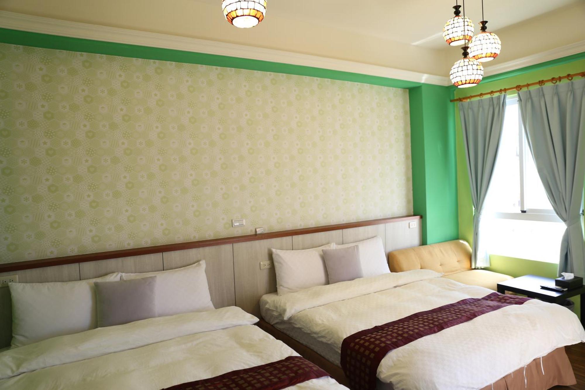 Taitung 輕旅小站 Soft Travel Hostel מראה חיצוני תמונה